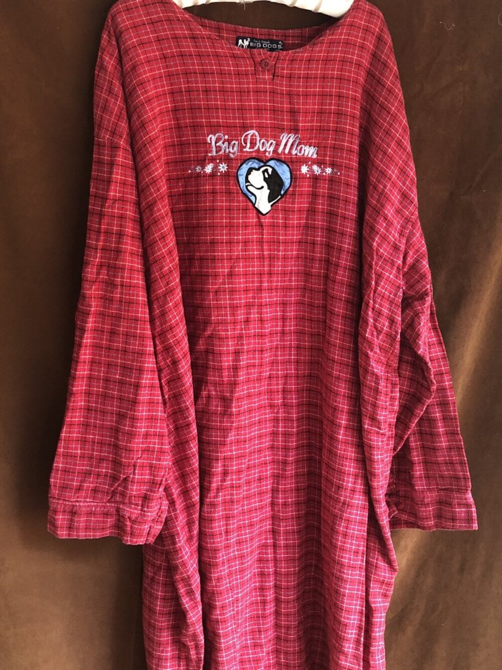 Big Dogs Red Plaid "Big Dog Mom" Women's flannel nightgown